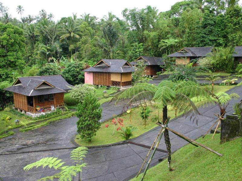 Highland Resort & Nature Tours Tomohon Exterior foto