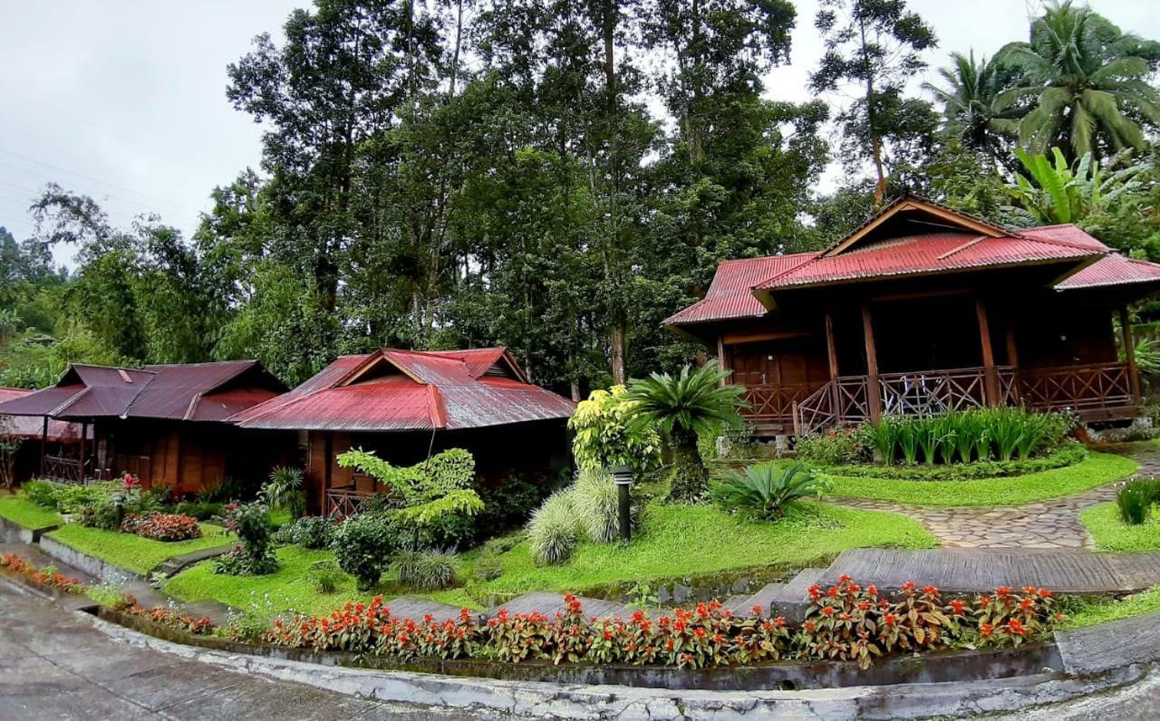 Highland Resort & Nature Tours Tomohon Exterior foto