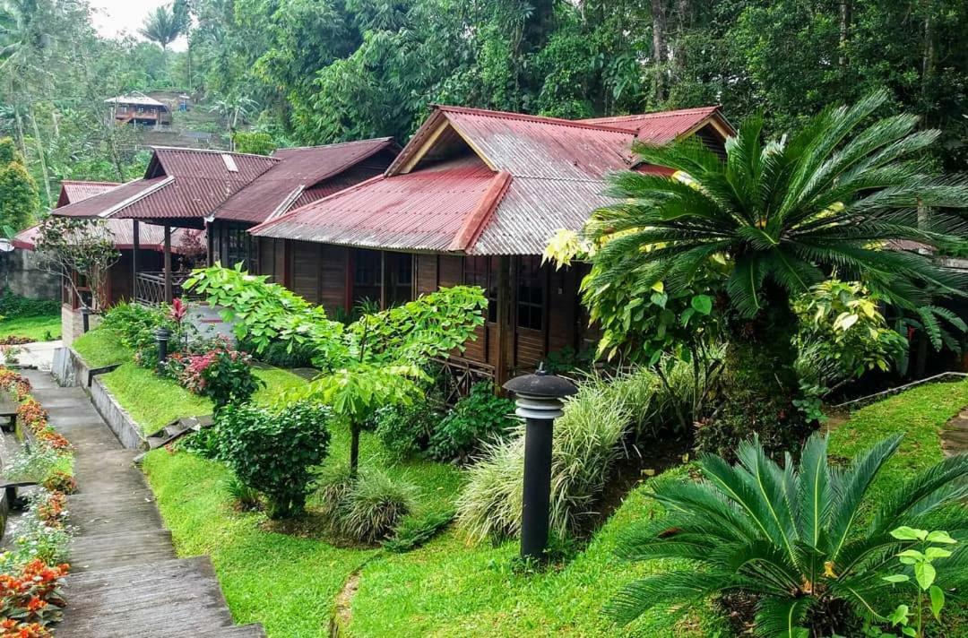 Highland Resort & Nature Tours Tomohon Exterior foto